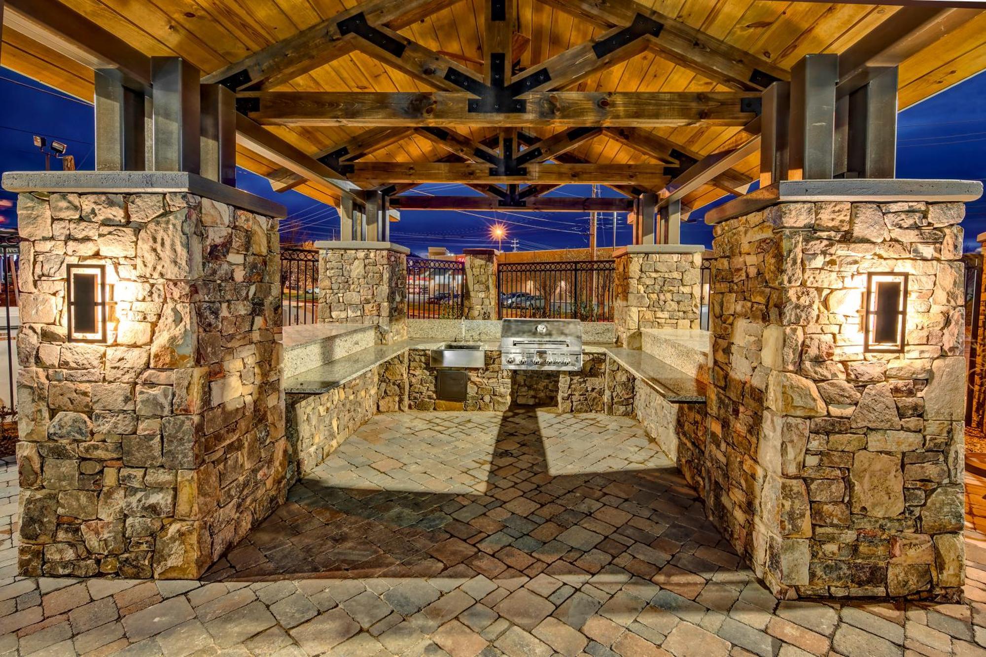 Black Fox Lodge Pigeon Forge, Tapestry Collection By Hilton Exterior photo