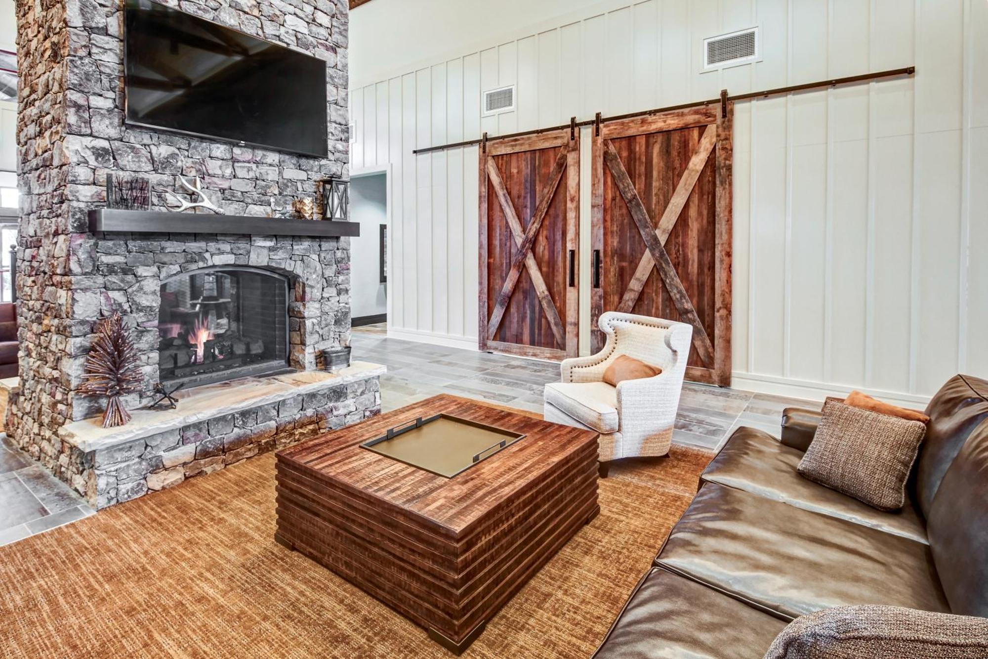 Black Fox Lodge Pigeon Forge, Tapestry Collection By Hilton Exterior photo